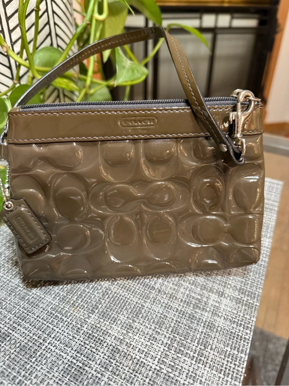 Coach Patent Signature Embossed Wristlet in Grey With Silver Hardware. Wallet